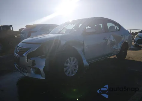 2012 Nissan Versa 1.6 Sv z USA, uszkodzony, nr VIN 3N1CN7AP9CL881505